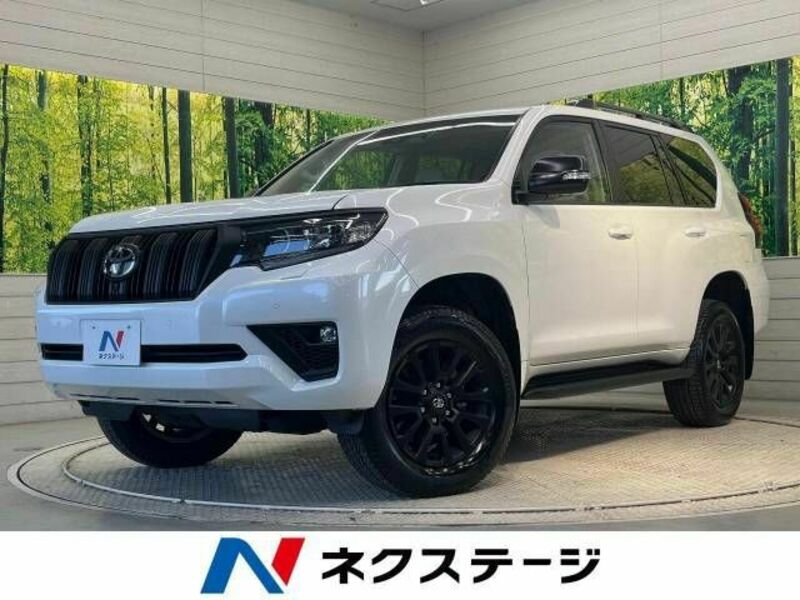 TOYOTA　LAND CRUISER PRADO