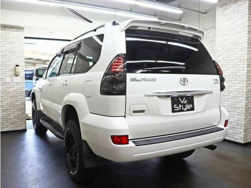 LAND CRUISER PRADO-15