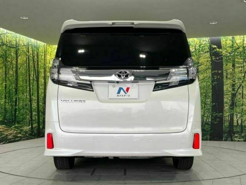 VELLFIRE-16