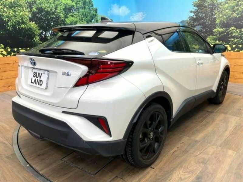 C-HR-17