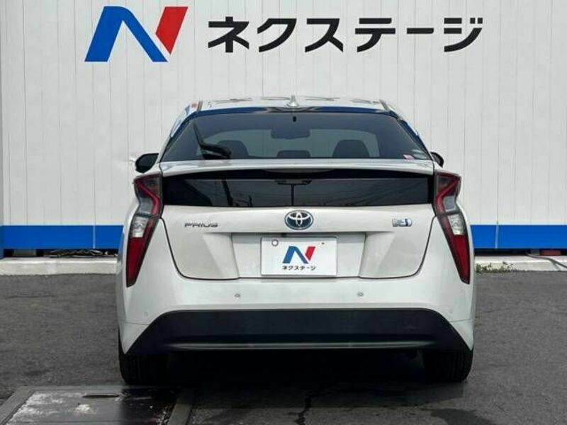 PRIUS-15