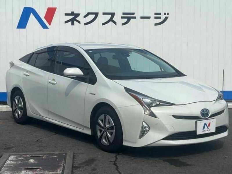 PRIUS-16