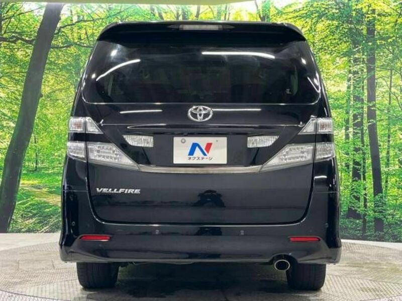 VELLFIRE-16