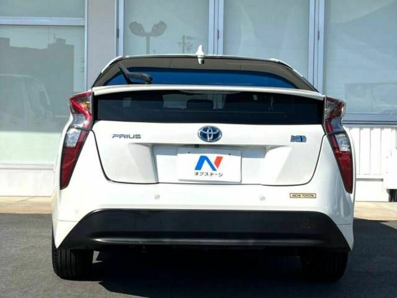 PRIUS-15