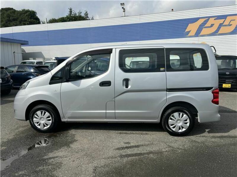 NV200 VANETTE-7