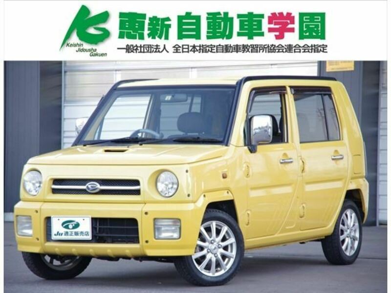 DAIHATSU　NAKED