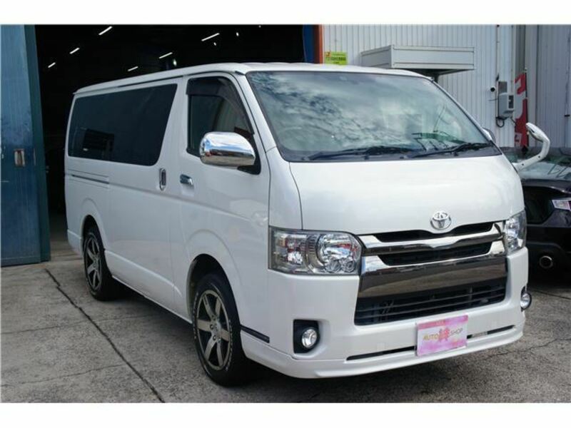 HIACE VAN-10