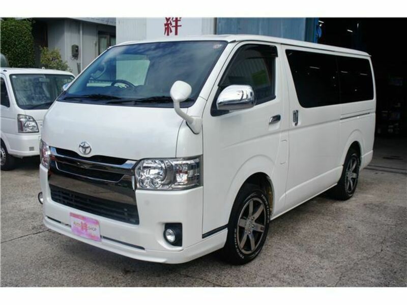 HIACE VAN-11