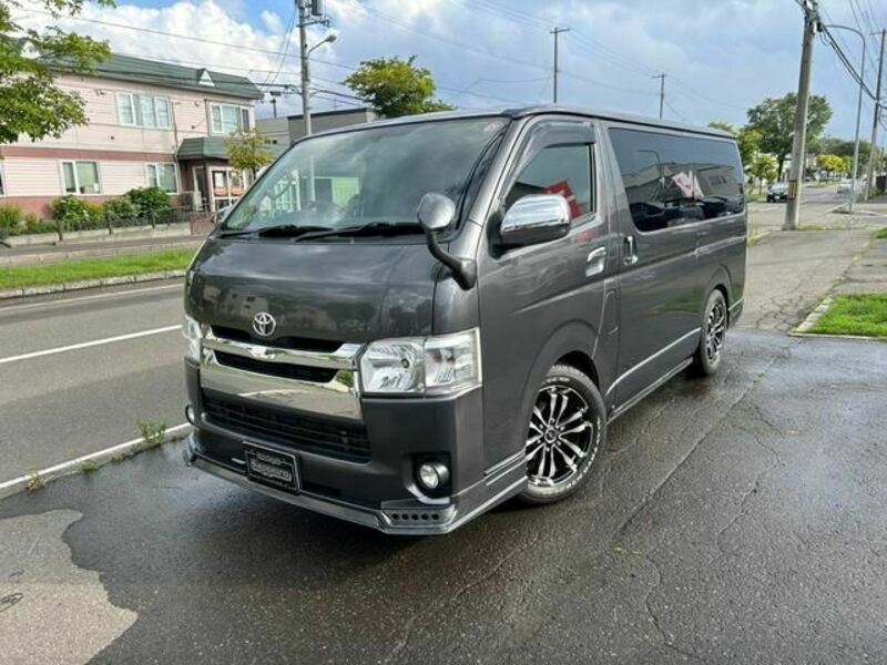 HIACE VAN