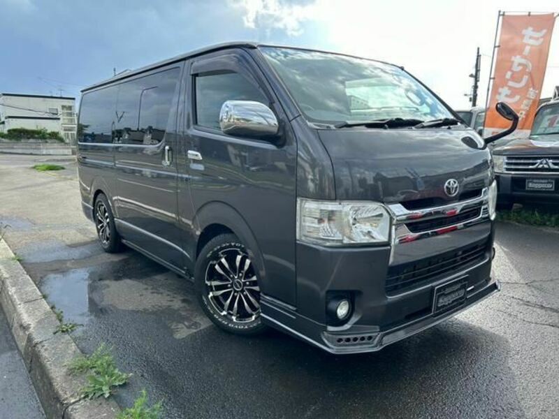 HIACE VAN-22