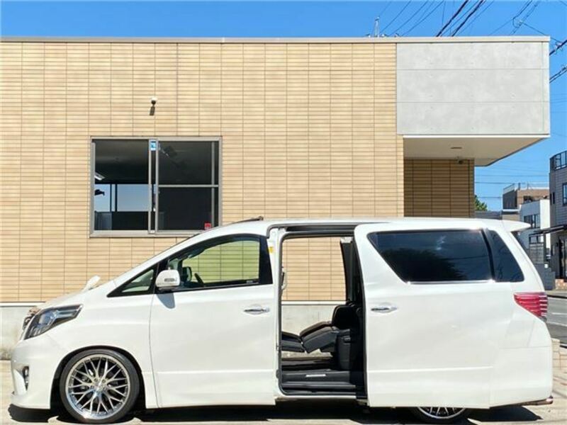 ALPHARD-7