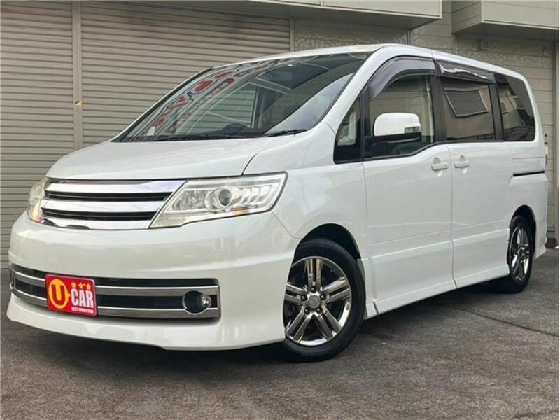 NISSAN　SERENA