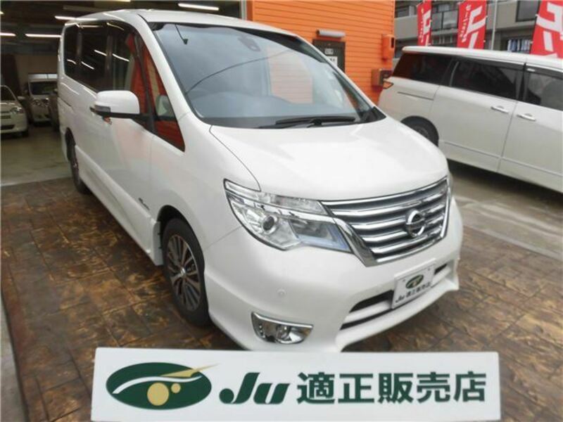 NISSAN　SERENA