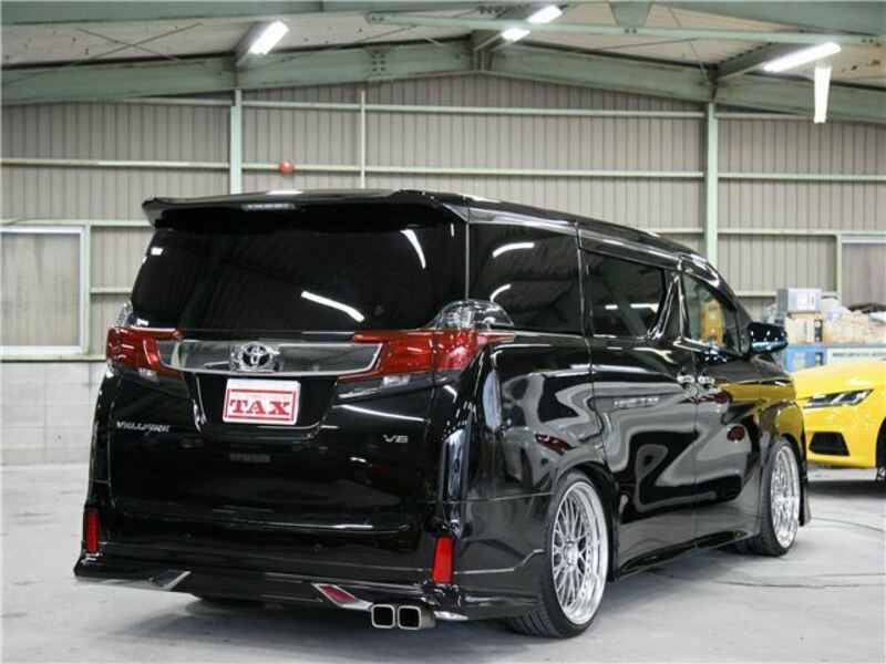 VELLFIRE-1