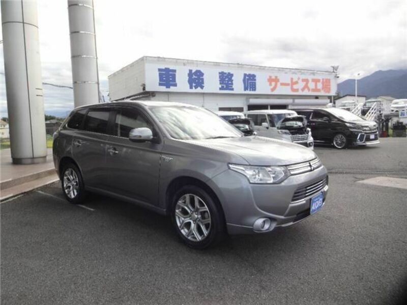 OUTLANDER PHEV-4