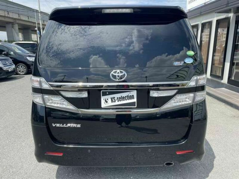 VELLFIRE-5