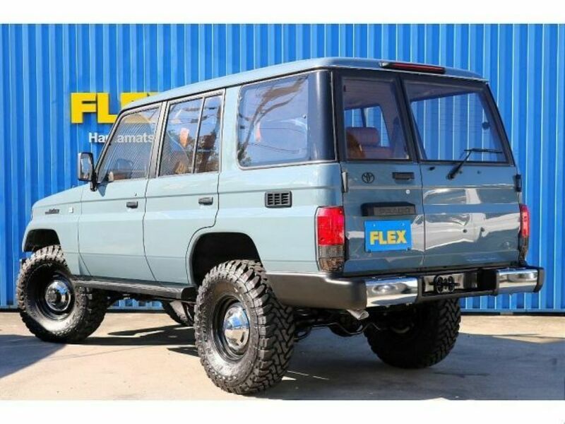 LAND CRUISER PRADO-4