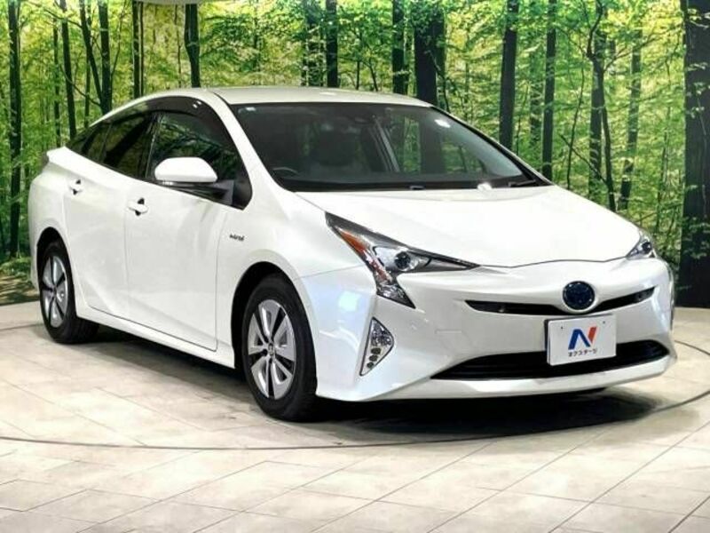 PRIUS-16