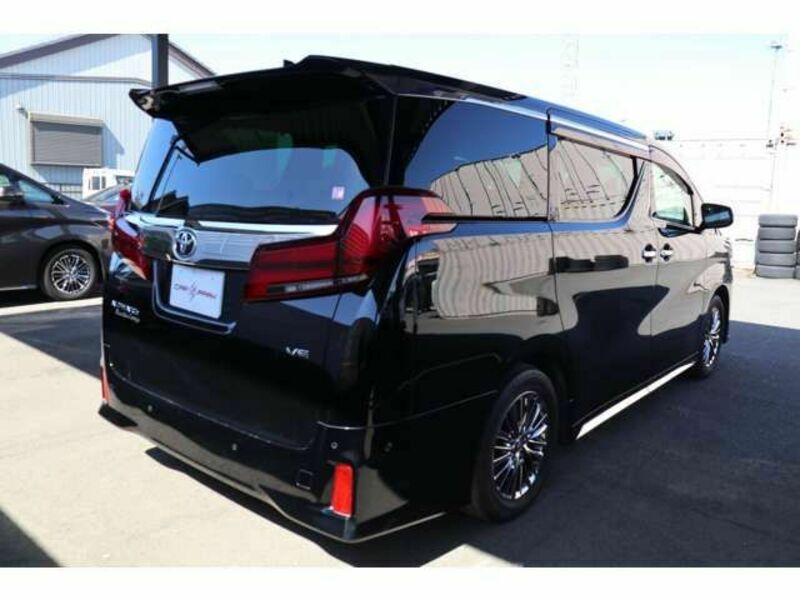 ALPHARD-7