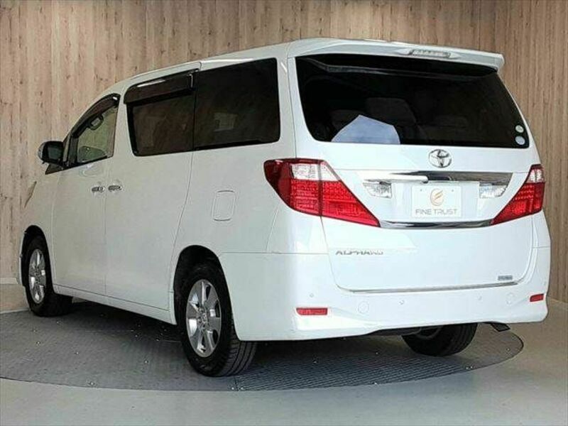 ALPHARD-21