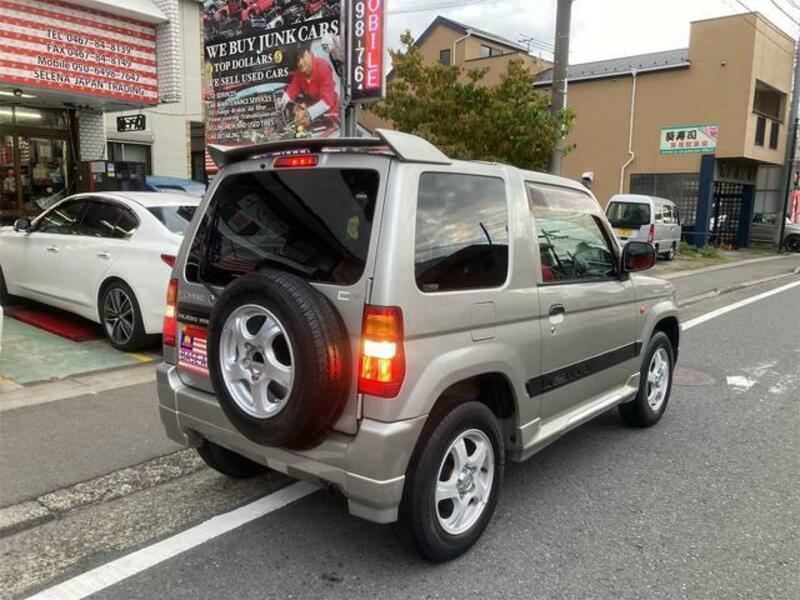 PAJERO MINI-4