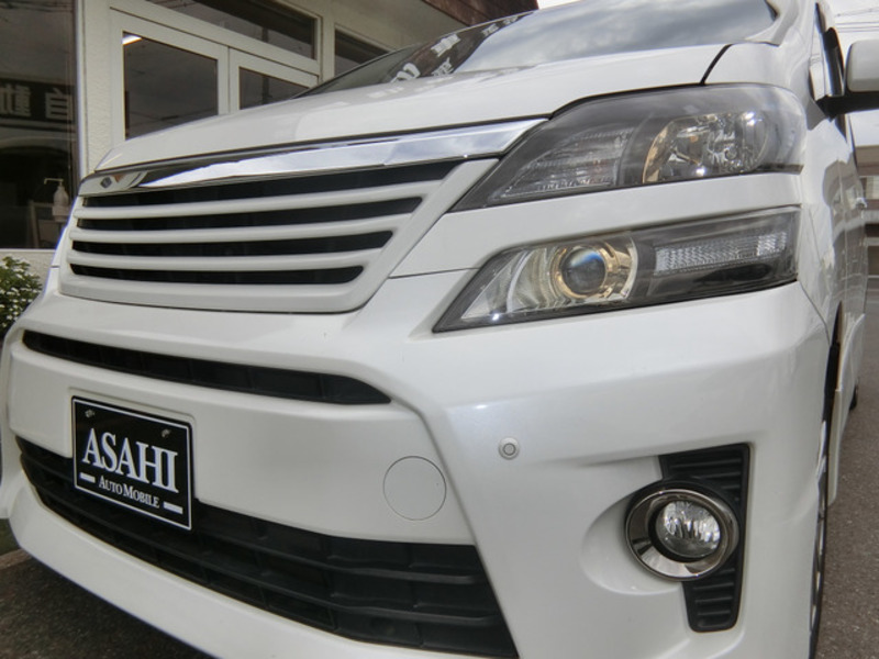 VELLFIRE-7