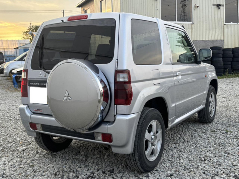 PAJERO MINI-7