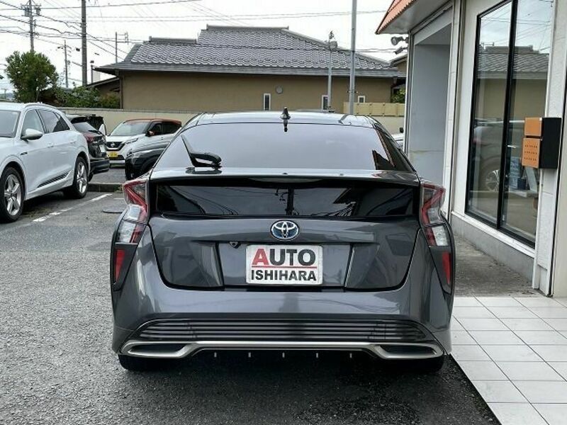 PRIUS-3