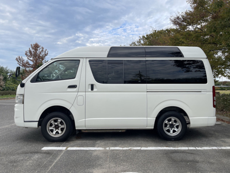 HIACE VAN-5