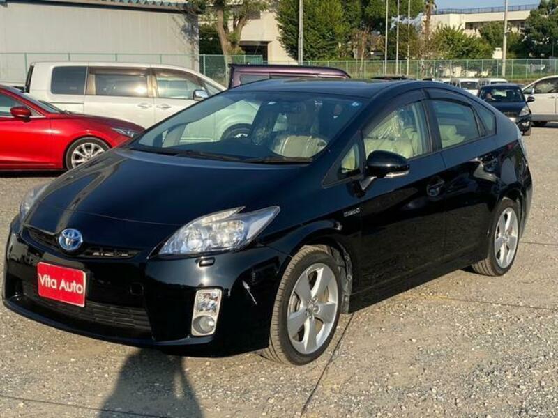 PRIUS-16