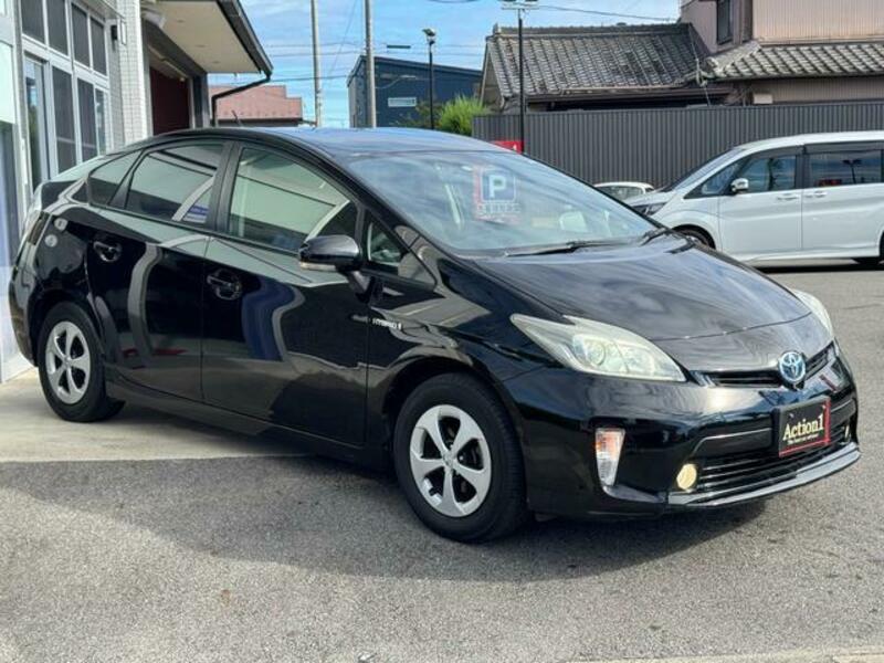 PRIUS-4