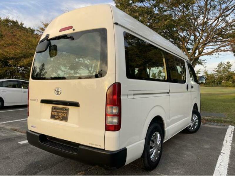 HIACE VAN-3