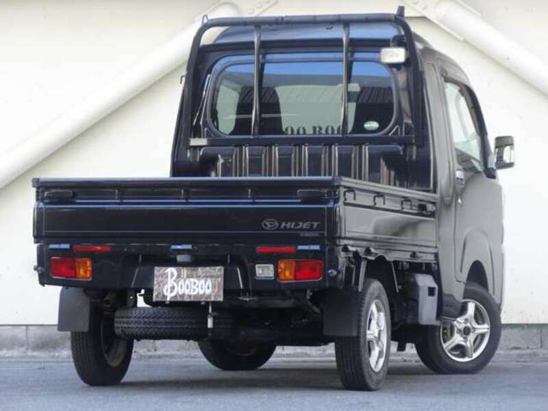 HIJET TRUCK-1