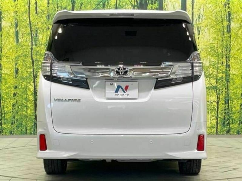 VELLFIRE-14