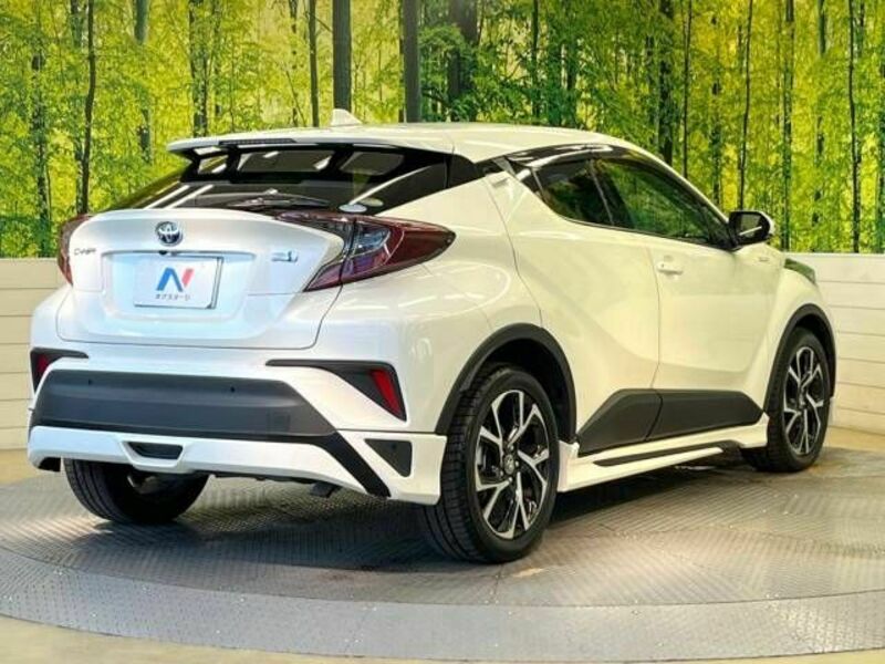 C-HR-17