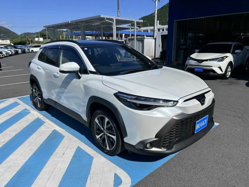 COROLLA CROSS-1