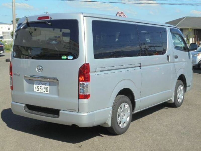 HIACE VAN