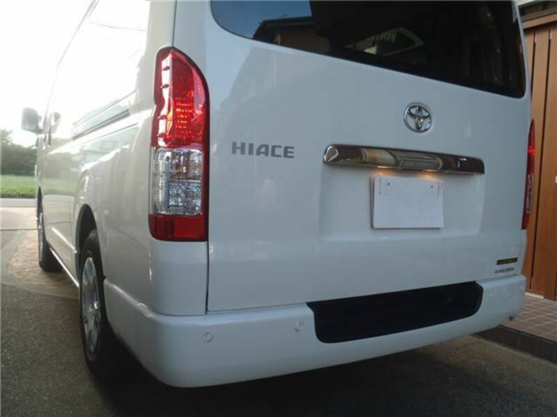 HIACE VAN-18