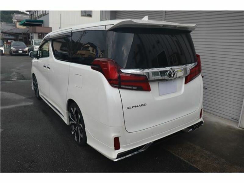 ALPHARD-5