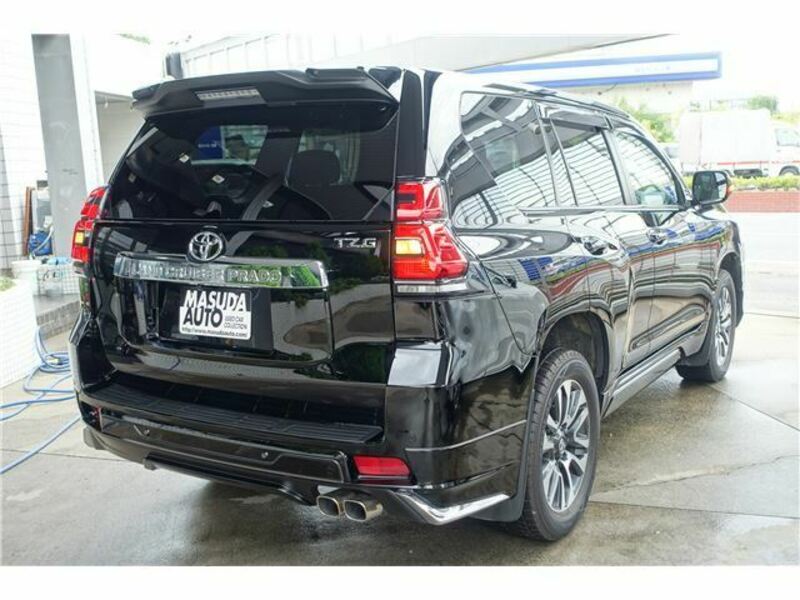 LAND CRUISER PRADO-40