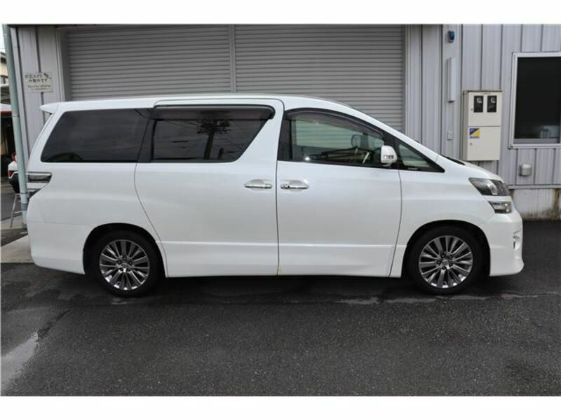 VELLFIRE-4