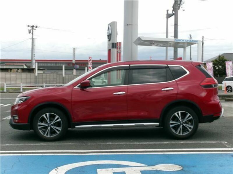 X-TRAIL-7