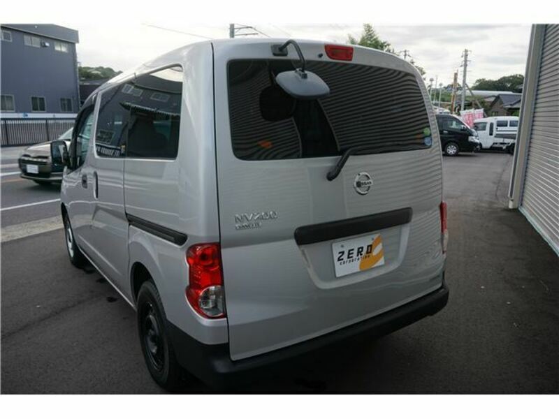 NV200 VANETTE-6