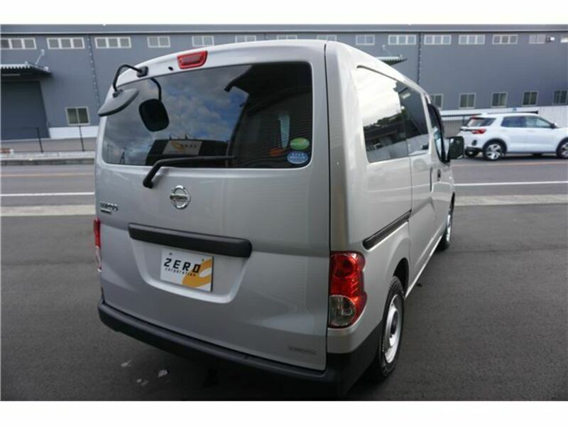 NV200 VANETTE-7