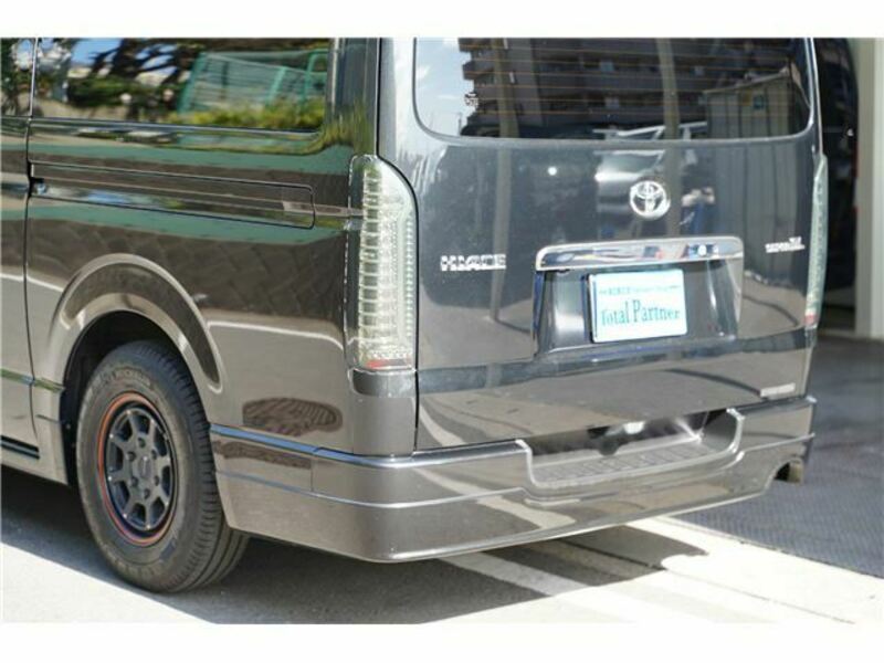 HIACE VAN-19