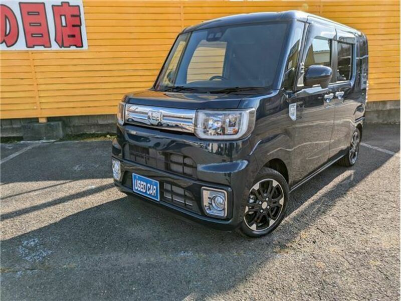 DAIHATSU WAKE