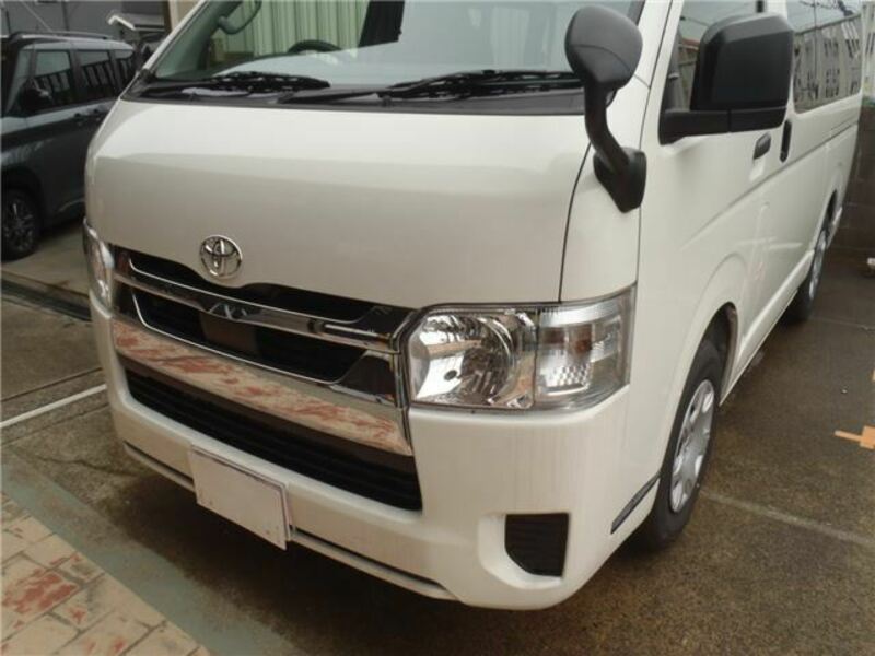 HIACE VAN-12