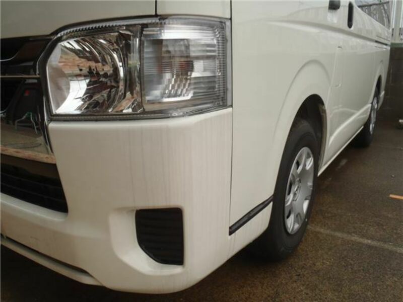 HIACE VAN-17