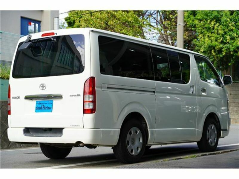 HIACE VAN-14