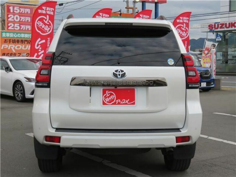 LAND CRUISER PRADO-1